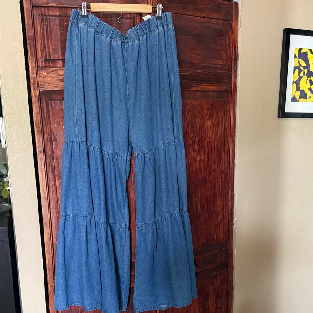 SHEIN Blue Tiered Flare Jeans